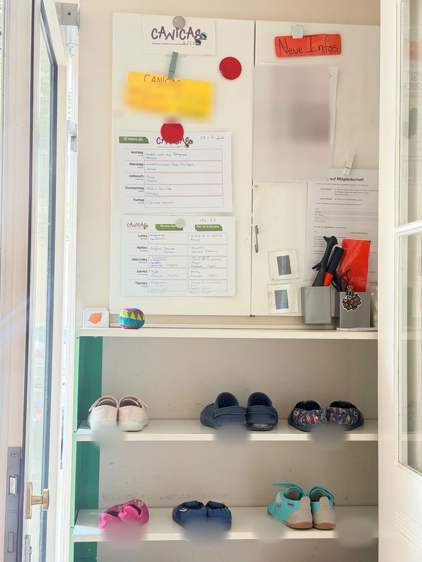 Garderobe – Fächer mit Namen